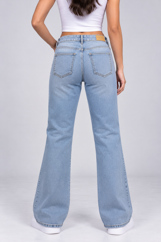 WOMEN BOOTCUT JEAN`S