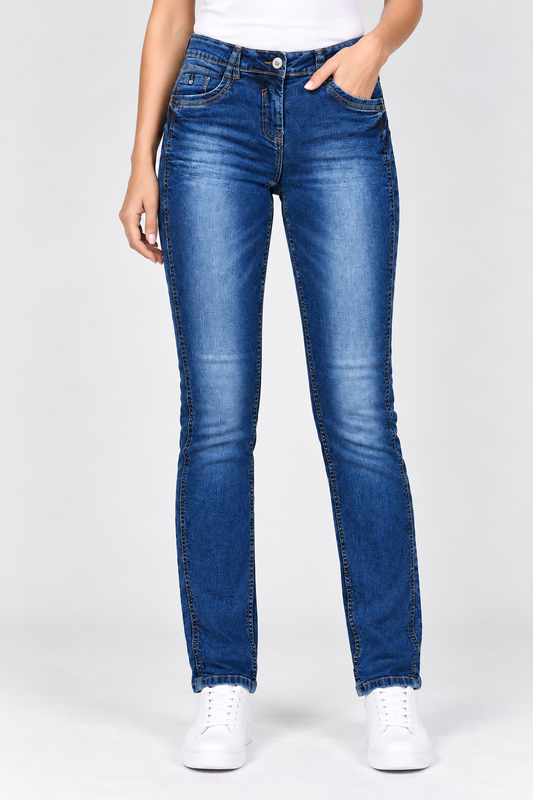 WOMEN SLIM FIT JEAN`S ST 26