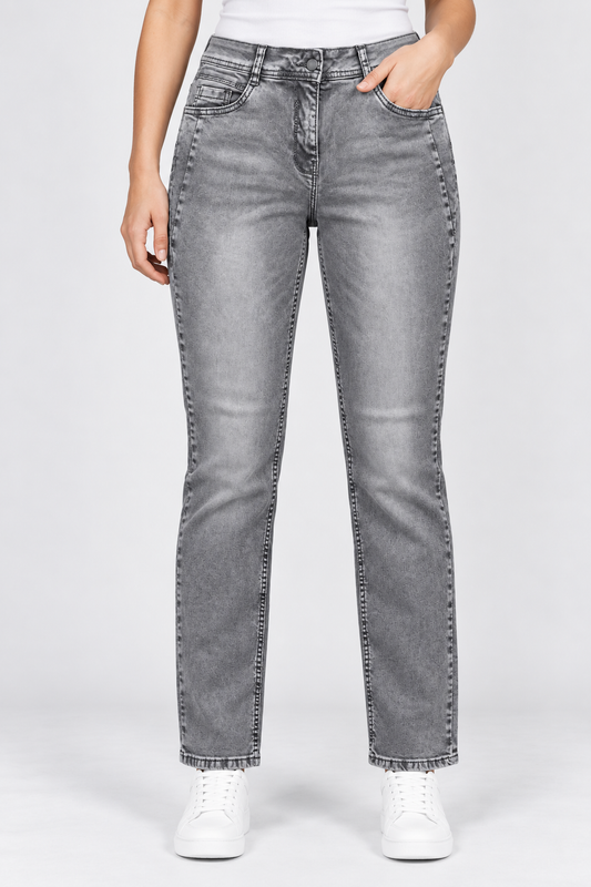 WOMEN SLIM FIT JEAN`S ST 16