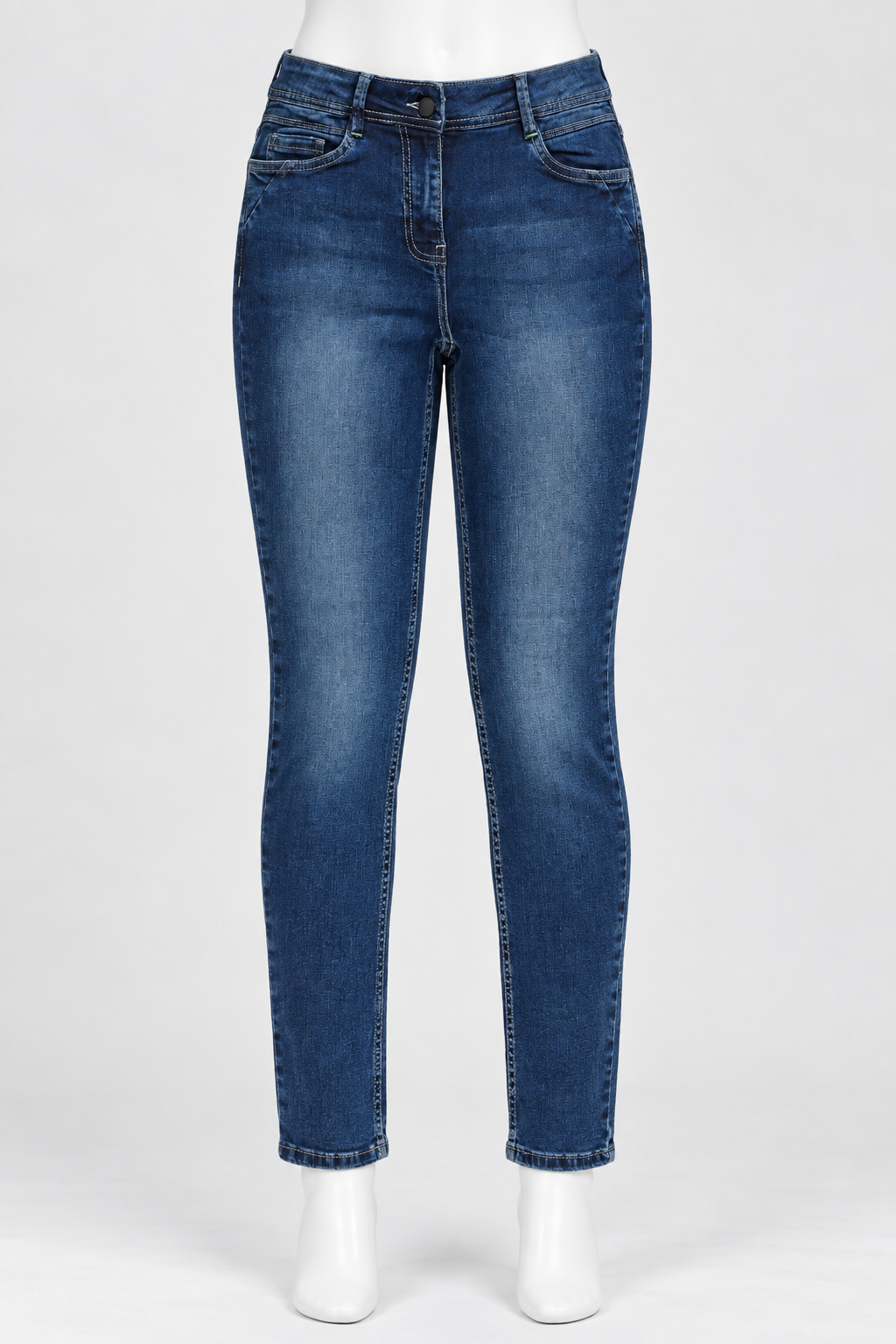 WOMEN SLIM FIT JEAN`S    ST 20