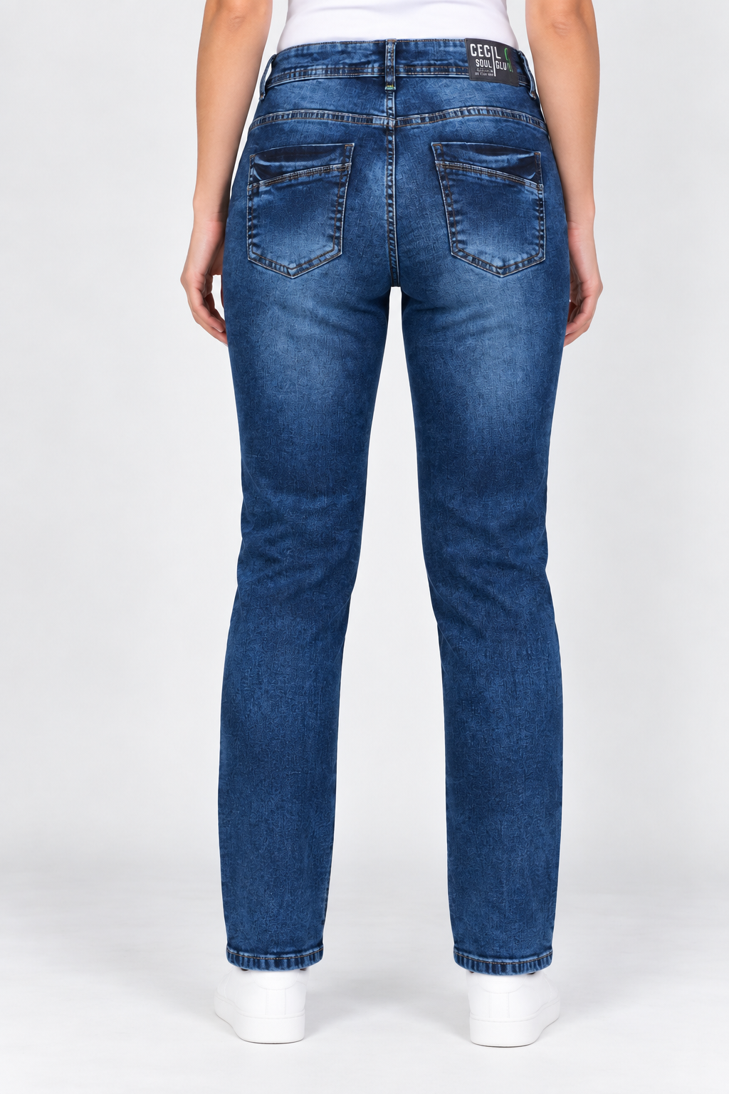 WOMEN SLIM FIT JEAN`S ST 25