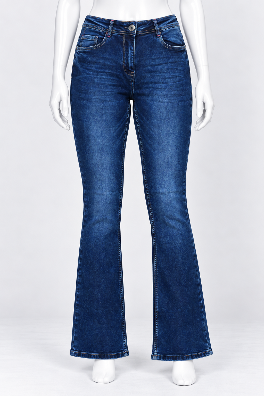 WOMEN BOOTCUT JEAN`S ST 28